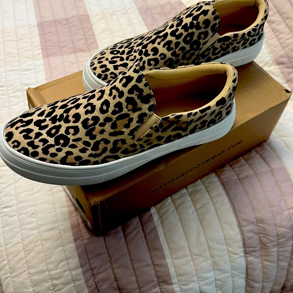 New Coconut Matisse leopard print slip on tennis shoes . Size 6
